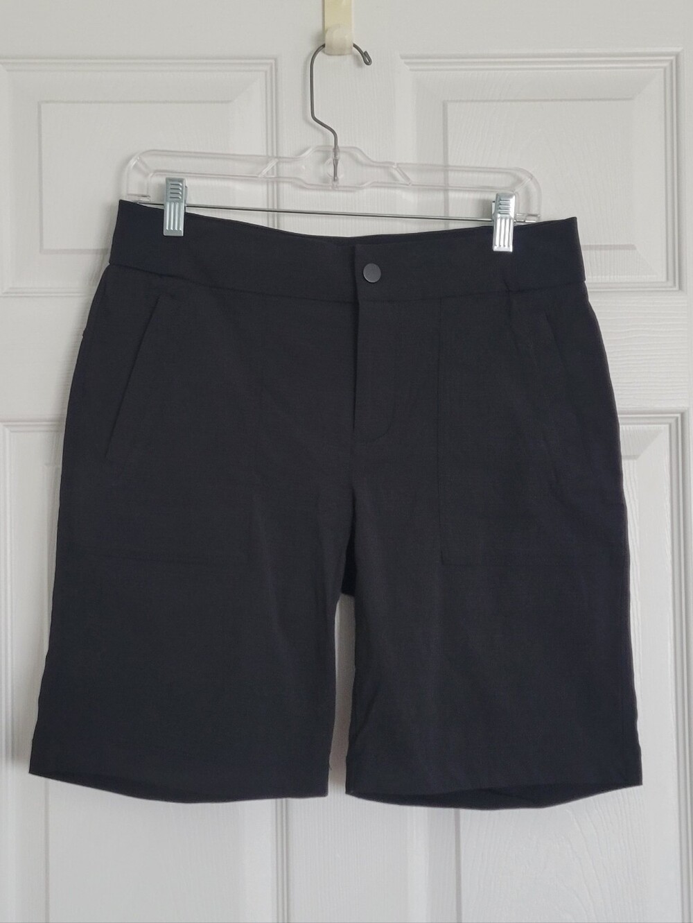 Athleta Women's Trekkie Bermuda 2.0 Athletic Shorts 9"